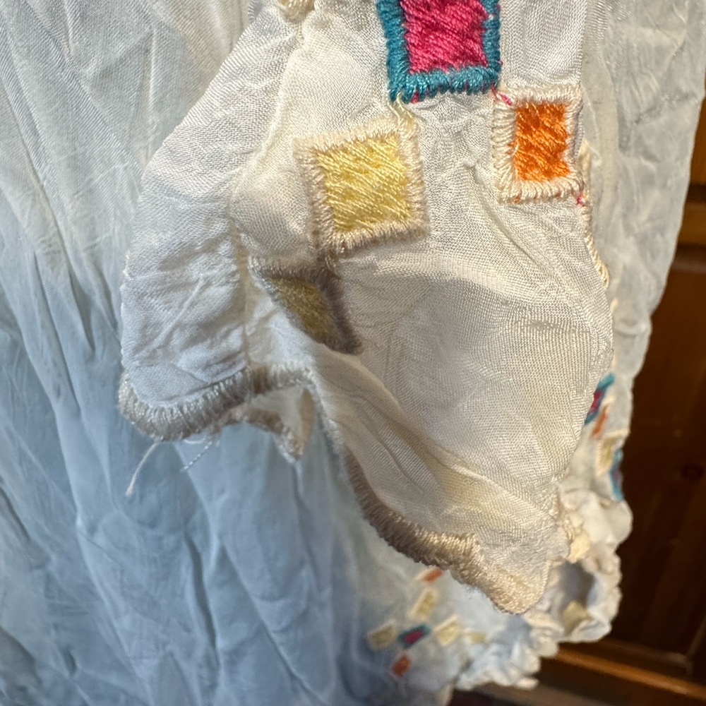 EUC - RARE Johnny Was oversized white embroidered poncho/tunic - Size Large - Picture 7 of 16